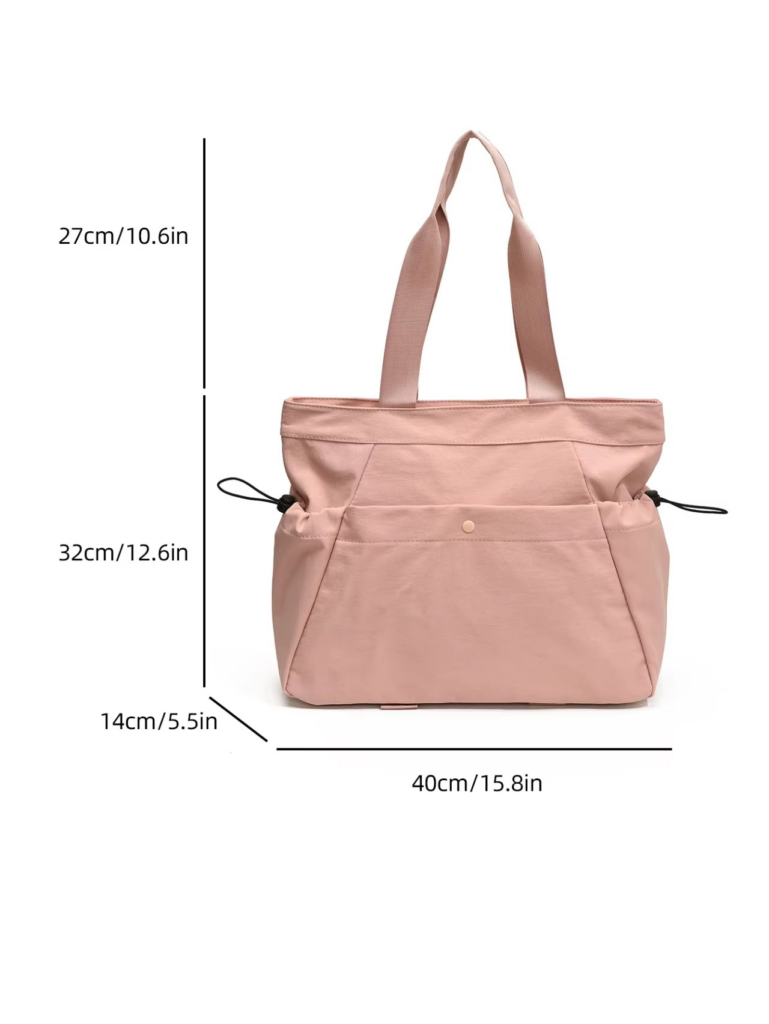 Product name Custom Logo Printed Strong Nylon Tote Bag Zipper Closure Fashionable Women's Tote Bag for Travel Sports Duffel Bag Side Cinch Model number 0123 Size 40*14*32cm Color Multi-options Material Nylon MOQ Customised LOGO 50 Pieces Key words strong nylon handbag ladies nylon handbags custom nylon big handbag nylon tote bags with custom printed logo nylon tote bag with zipper nylon tote bags with custom printed logo recycled nylon tote bag women fashion nylon tote bag size