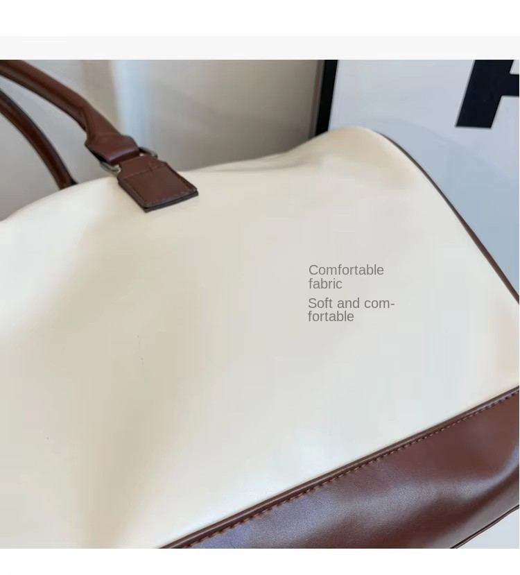Quilted PU Leather Women's Duffle: Waterproof, Custom Logo strap