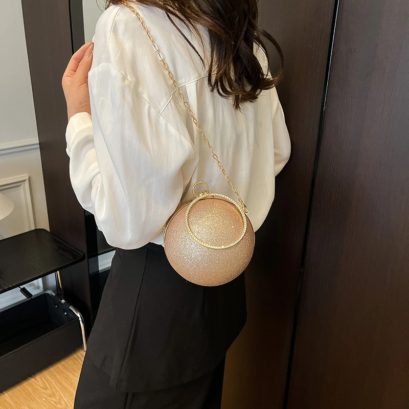 Bulk Supply Luxury Ball Shape Evening Metal Chain Shoulder Bag Model Effect